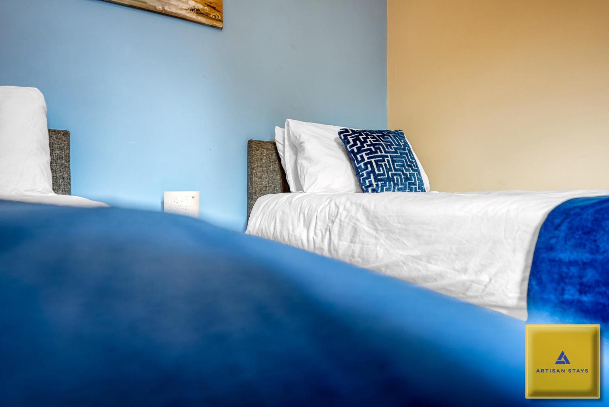 4 Bedroom, 6 Beds, 3 Bathrooms, Near Nec & Birmingham Airport, Business, Contractor And Family Friendly, Free Wi-Fi, Free Parking Coventry Exteriér fotografie